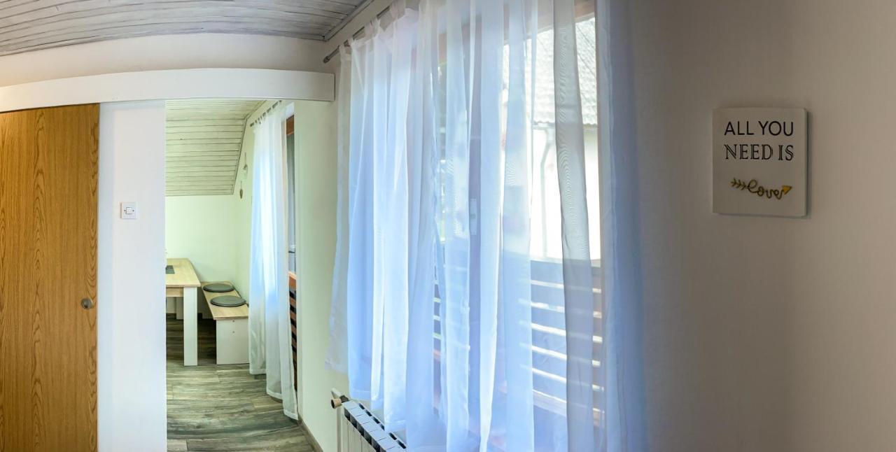 Apartma Petra Ravnik - Wanderer'S Hut Apartment Bohinj Bagian luar foto